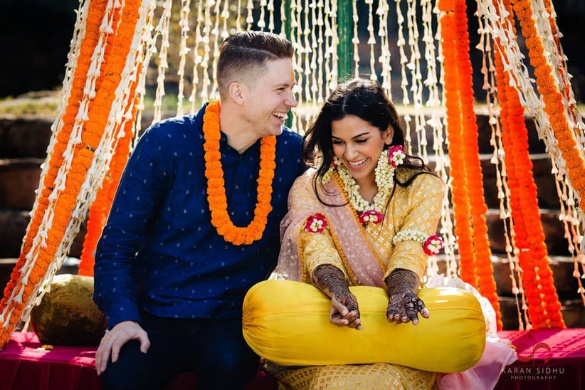 Best Romantic Couple Photo Ideas - Updated (2023) 14 Couple Poses 24 - WeddingPullav