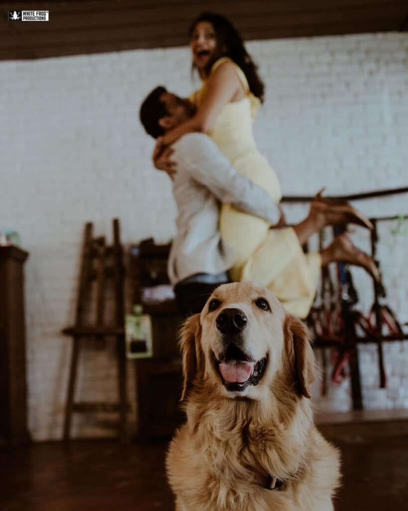 Best Romantic Couple Photo Ideas - Updated (2023) 46 Couple Poses 64 - WeddingPullav